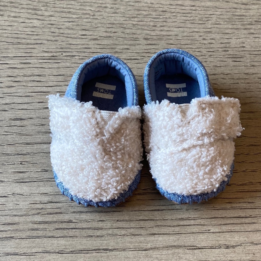 Chambray and Sherpa soft bottom Toms 2c - Picture 2 of 5